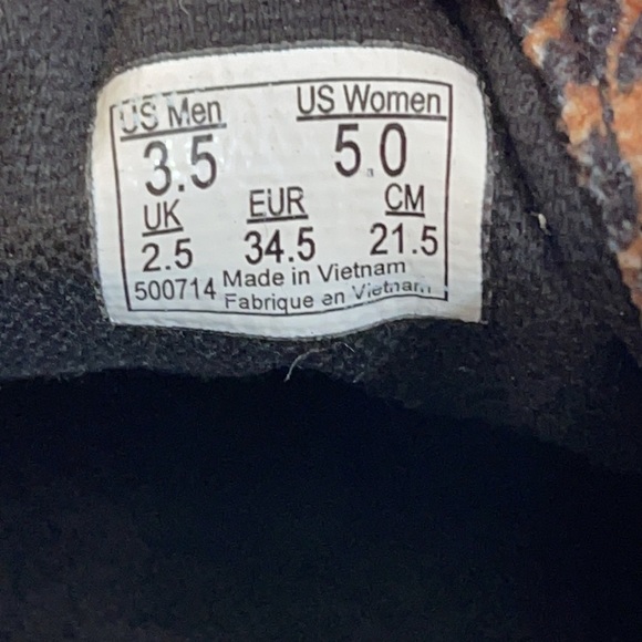 Vans Animal Print Sneakers Size 5 - Picture 8 of 8